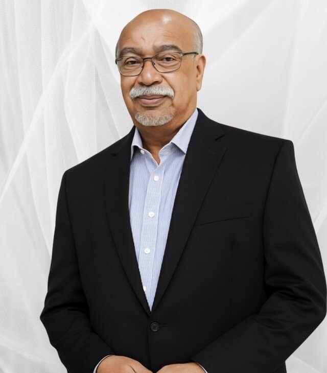 Portrait of Dr. Abdelhadi, consultant paediatrician & neonatologist